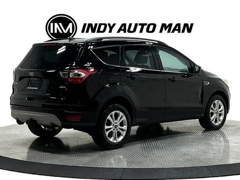 Used 2017 Ford Escape SE w/ Equipment Group 201A AWD/4WD image 4