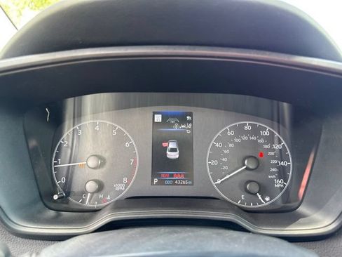 Used 2024 Toyota Corolla LE FWD image 26