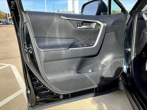 Used 2024 Toyota RAV4 XLE image 47