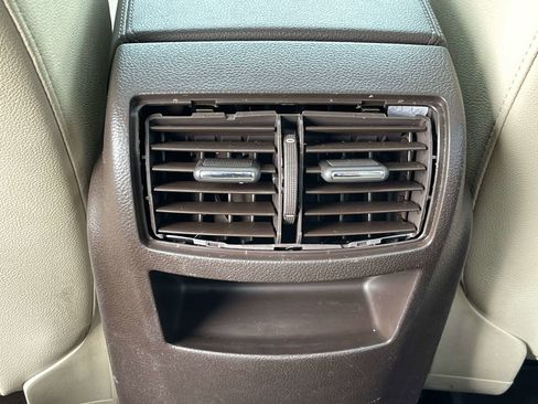 Used 2011 Buick Regal CXL w/ RL2 Preferred Equipment Group image 16