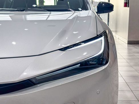 New 2026 Toyota Prius Plug-In Hybrid image 9