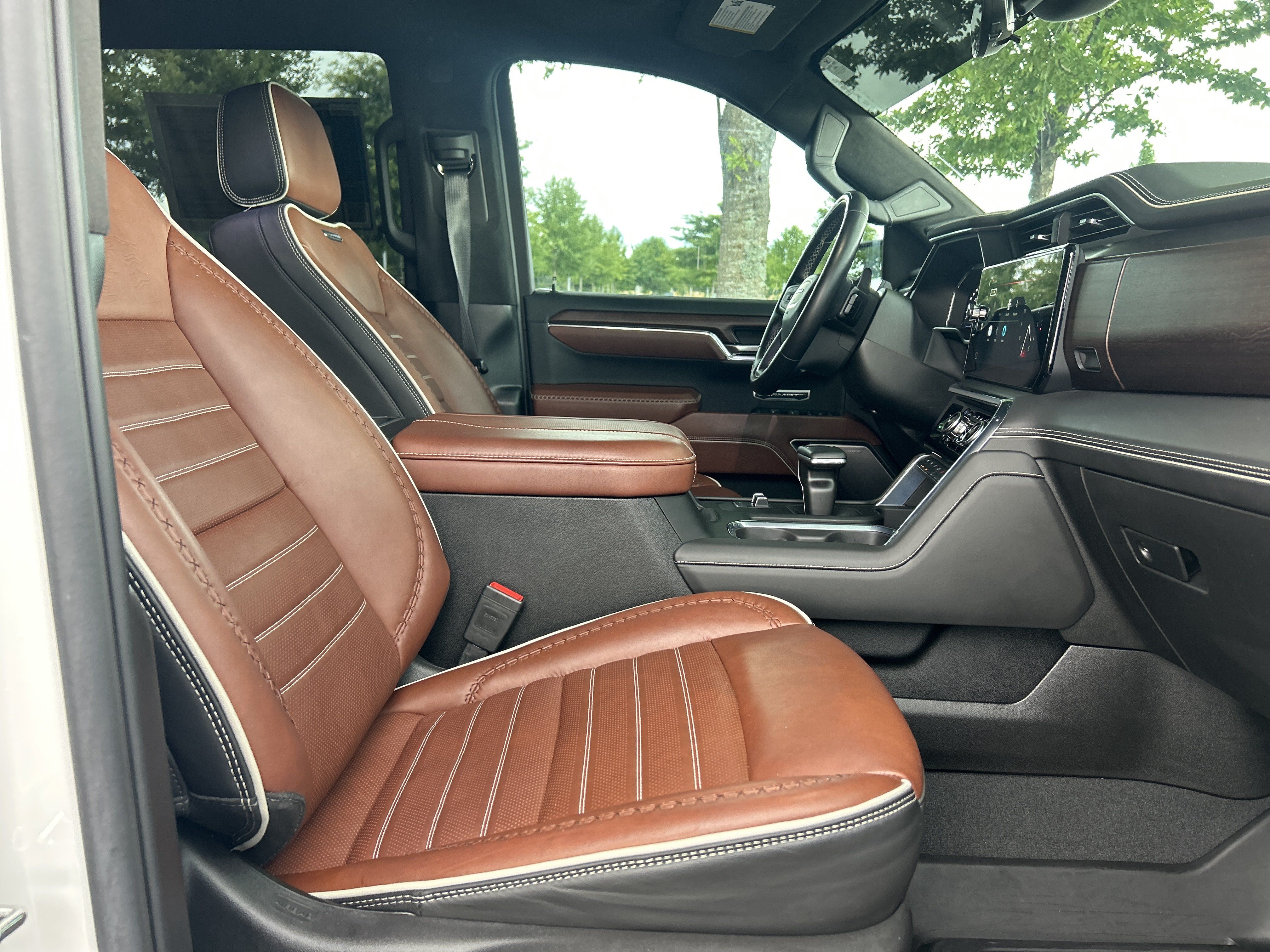 Used 2024 GMC Sierra 1500 Denali Ultimate AWD/4WD image 31