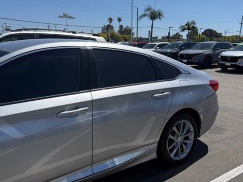 Used 2022 Honda Accord LX image 2