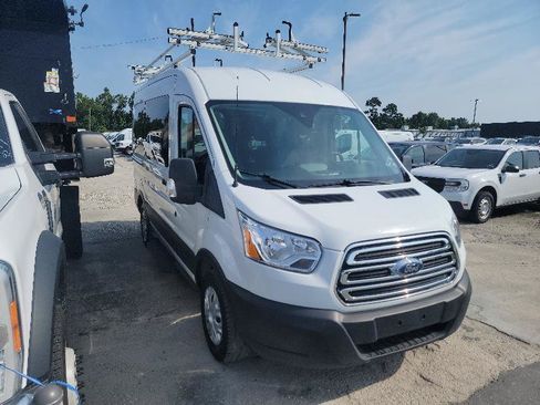 Used 2019 Ford Transit 150 XLT RWD image 2