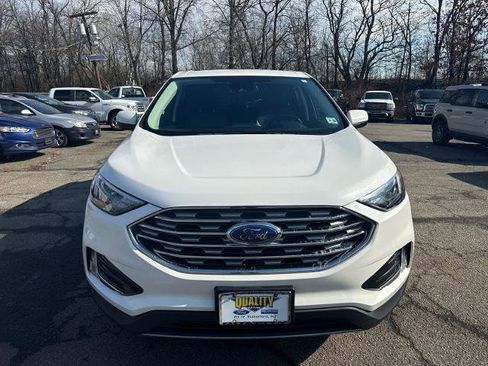 Certified 2022 Ford Edge SEL w/ Convenience Package image 2