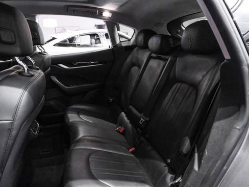Used 2017 Maserati Levante AWD/4WD image 35