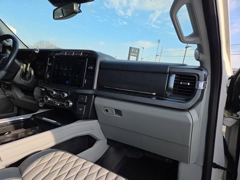 Used 2024 Ford F350 Limited w/ FX4 Off-Road Package image 15