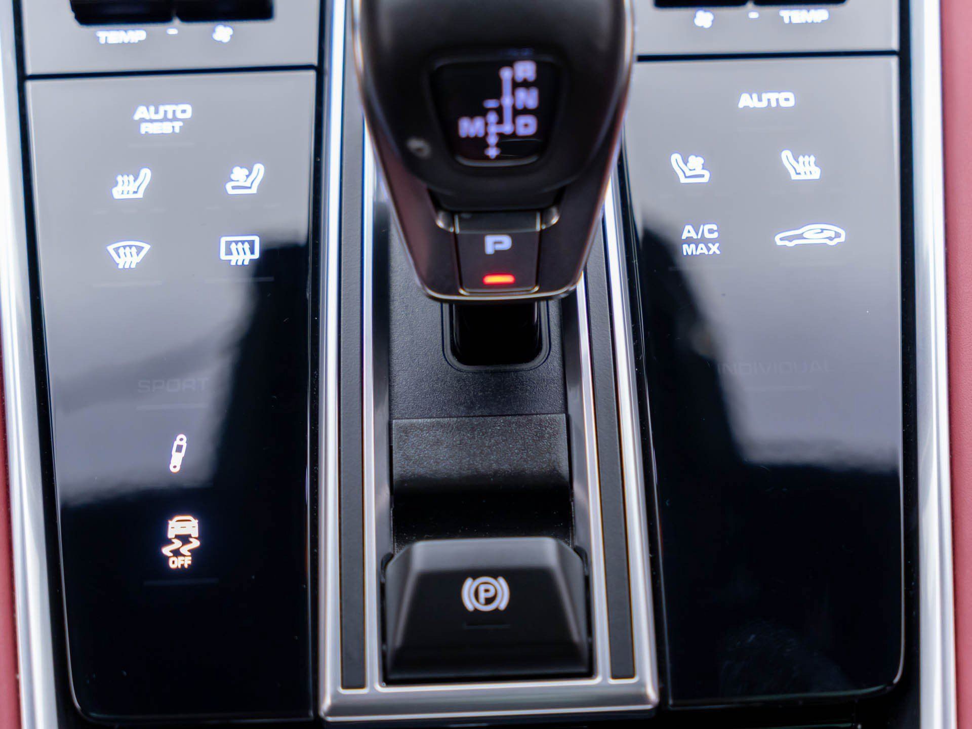 Certified 2023 Porsche Panamera Turbo S Executive AWD/4WD image 26