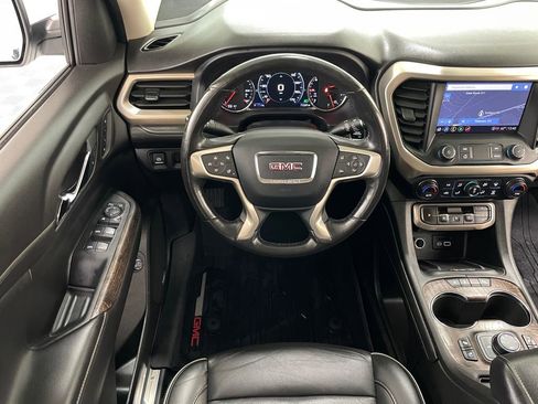 Certified 2021 GMC Acadia Denali w/ Denali Ultimate Package AWD/4WD image 28