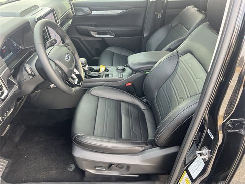 New 2025 Ford Ranger Lariat image 17