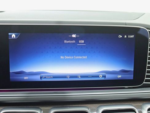 Used 2024 Mercedes-Benz GLS 63 AMG 4MATIC image 25