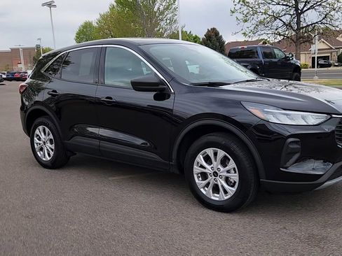 Certified 2024 Ford Escape Active AWD/4WD image 7