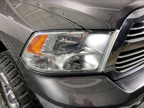 Used 2018 RAM 1500 Big Horn image 40