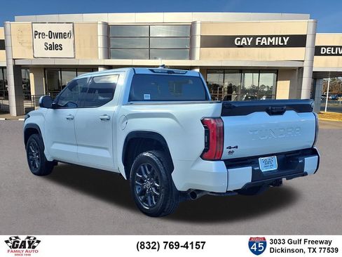Used 2022 Toyota Tundra Platinum AWD/4WD image 2
