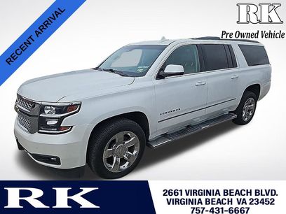 Used 2017 Chevrolet Suburban LT w/ LT Signature Package