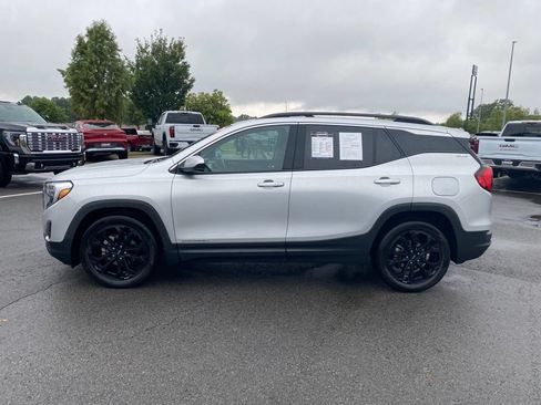 Used 2020 GMC Terrain SLE w/ Driver Convenience Package FWD image 12