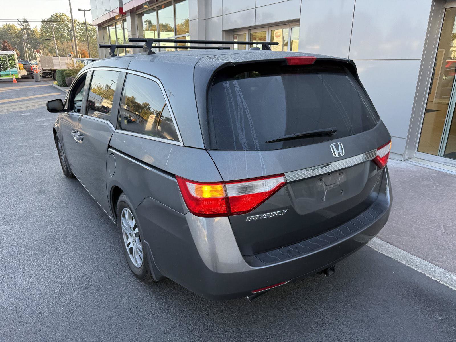 Used 2013 Honda Odyssey EX-L image 3