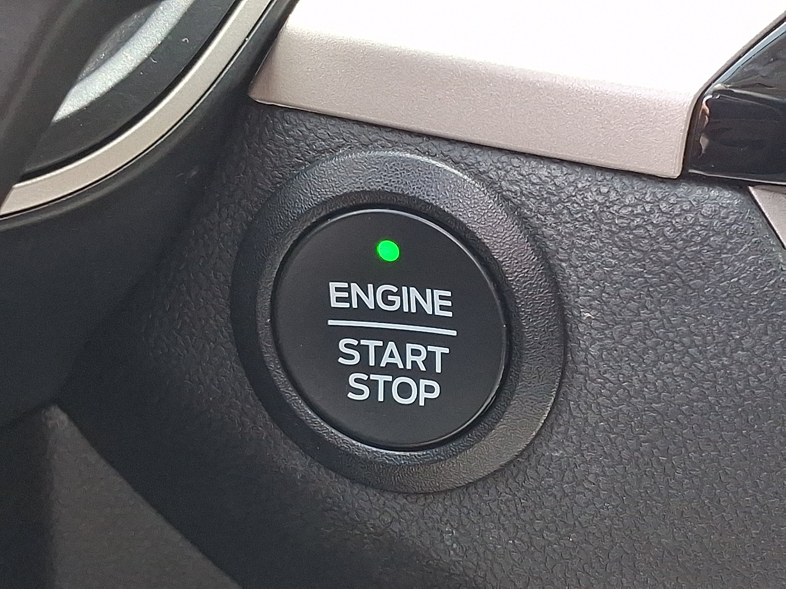 Certified 2022 Ford Escape SEL AWD/4WD image 24