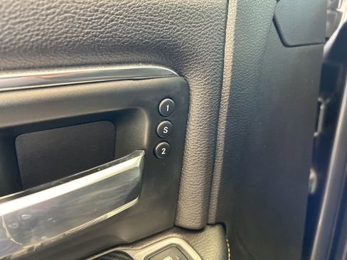 Used 2019 RAM 2500 Laramie image 43