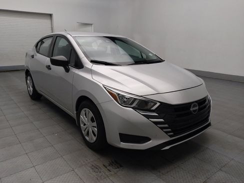 Used 2024 Nissan Versa S w/ Trunk Package image 13