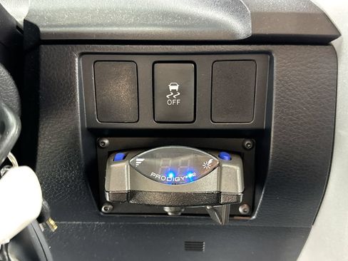 Used 2015 Toyota Tundra SR5 AWD/4WD image 16