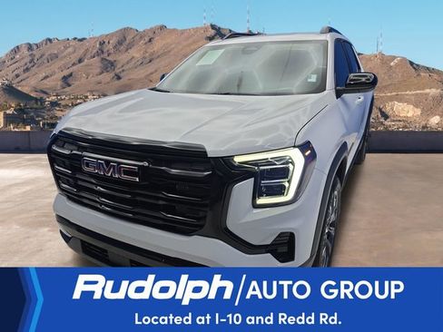 Used 2025 GMC Terrain Elevation w/ Black Edition image 1