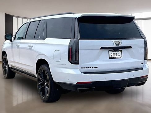 New 2026 Cadillac Escalade ESV Platinum Sport w/ LPO, ONYX Package AWD/4WD image 3