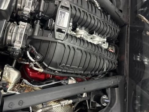 Used 2024 Chevrolet Corvette Z06 RWD image 18