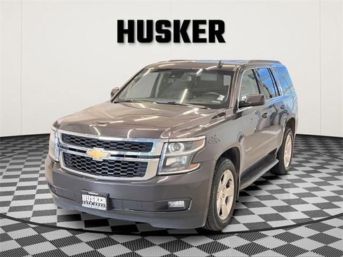 Used 2017 Chevrolet Tahoe LT image 4