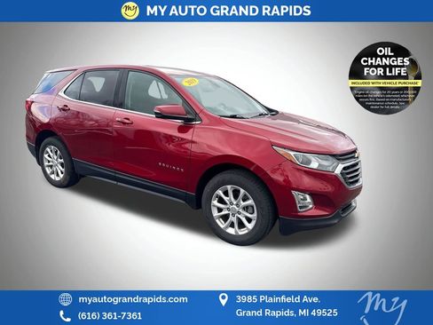 Used 2019 Chevrolet Equinox LT w/ Driver Convenience Package FWD image 1