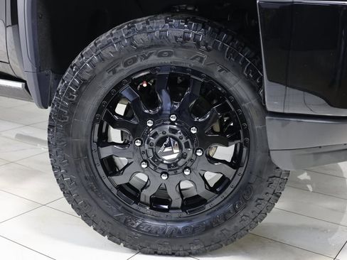 Used 2022 GMC Sierra 3500 Denali image 13