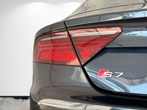 Used 2018 Audi S7 Prestige image 10