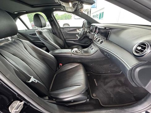Used 2018 Mercedes-Benz E 300 image 16