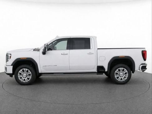 Certified 2023 GMC Sierra 3500 Denali w/ Denali Ultimate Package AWD/4WD image 6