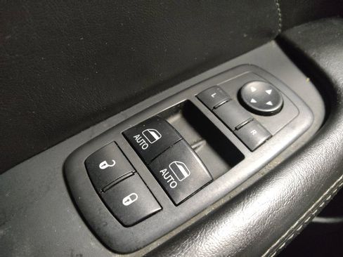 Used 2018 Dodge Challenger R/T Plus RWD image 27
