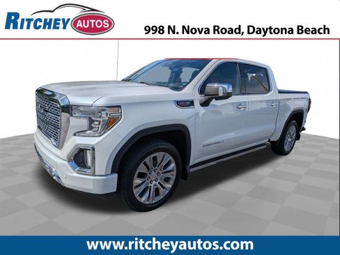 Used 2022 GMC Sierra 1500 Denali w/ Denali Premium Package AWD/4WD image 1