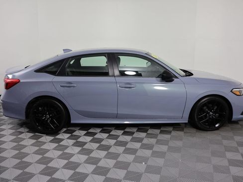 Used 2024 Honda Civic Sport image 9