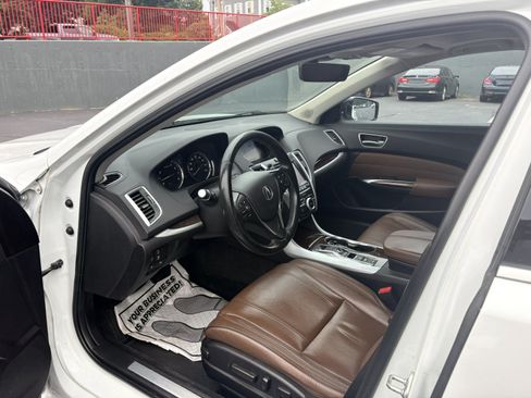Used 2018 Acura TLX V6 SH-AWD w/ Technology Pkg image 16