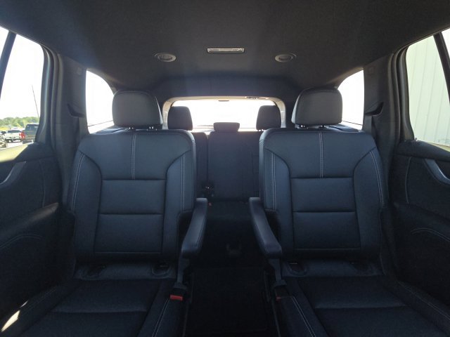 Used 2026 GMC Acadia Elevation w/ Super Cruise Package FWD image 19