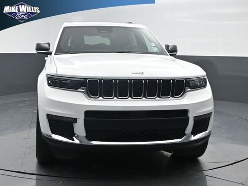 Used 2025 Jeep Grand Cherokee L Limited w/ Trailer Tow Package image 2