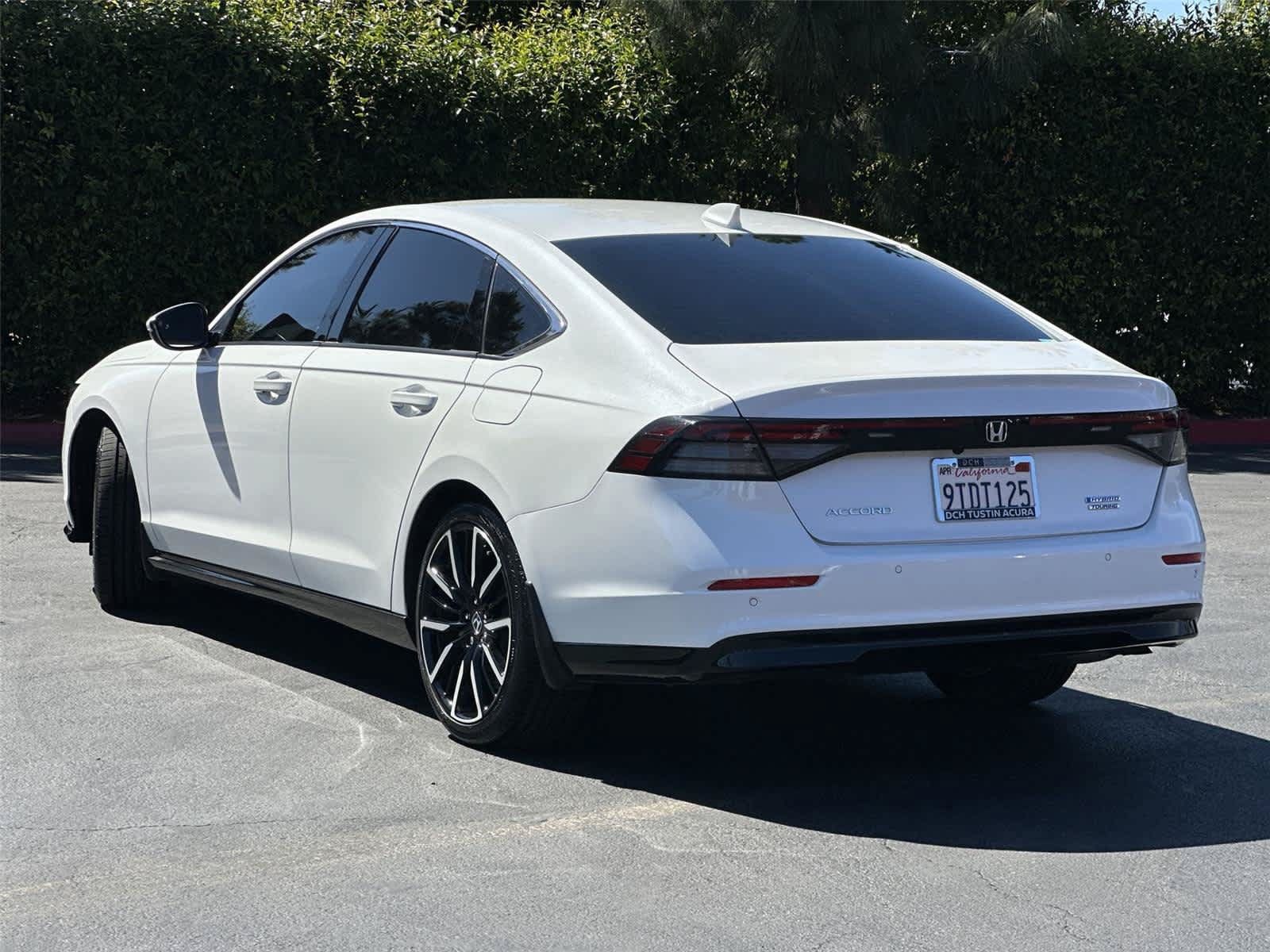 Used 2025 Honda Accord Touring image 5
