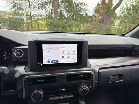 Used 2025 Toyota 4Runner SR5 image 52