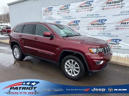 Used 2022 Jeep Grand Cherokee Laredo E image 1