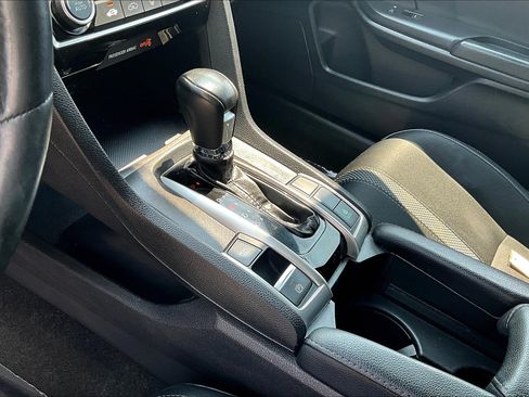Used 2019 Honda Civic Sport image 14