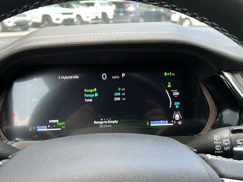 Certified 2023 Jeep Grand Cherokee 4WD 4xe w/ Luxury Tech Group II image 16