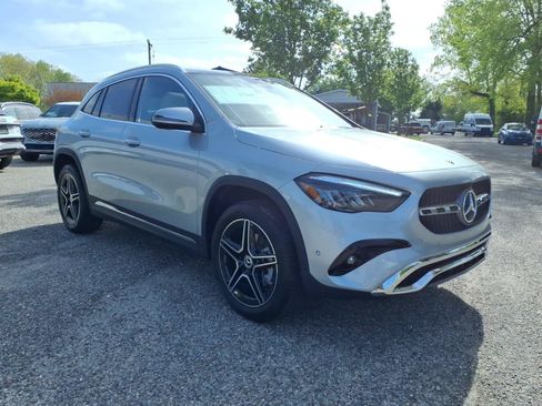 New 2026 Mercedes-Benz GLA 250 4MATIC image 4
