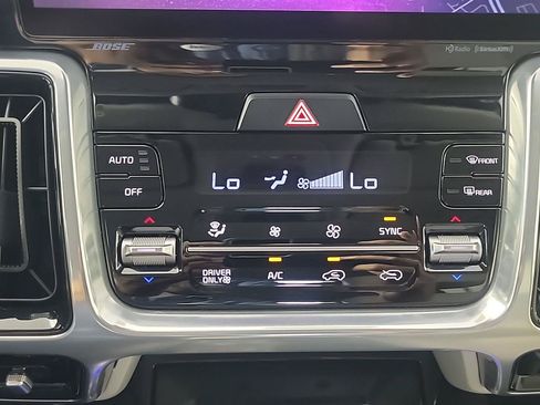 Used 2023 Kia Sorento SX Prestige AWD/4WD image 31