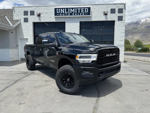 Used 2024 RAM 2500 Laramie w/ Safety Group AWD/4WD image 2