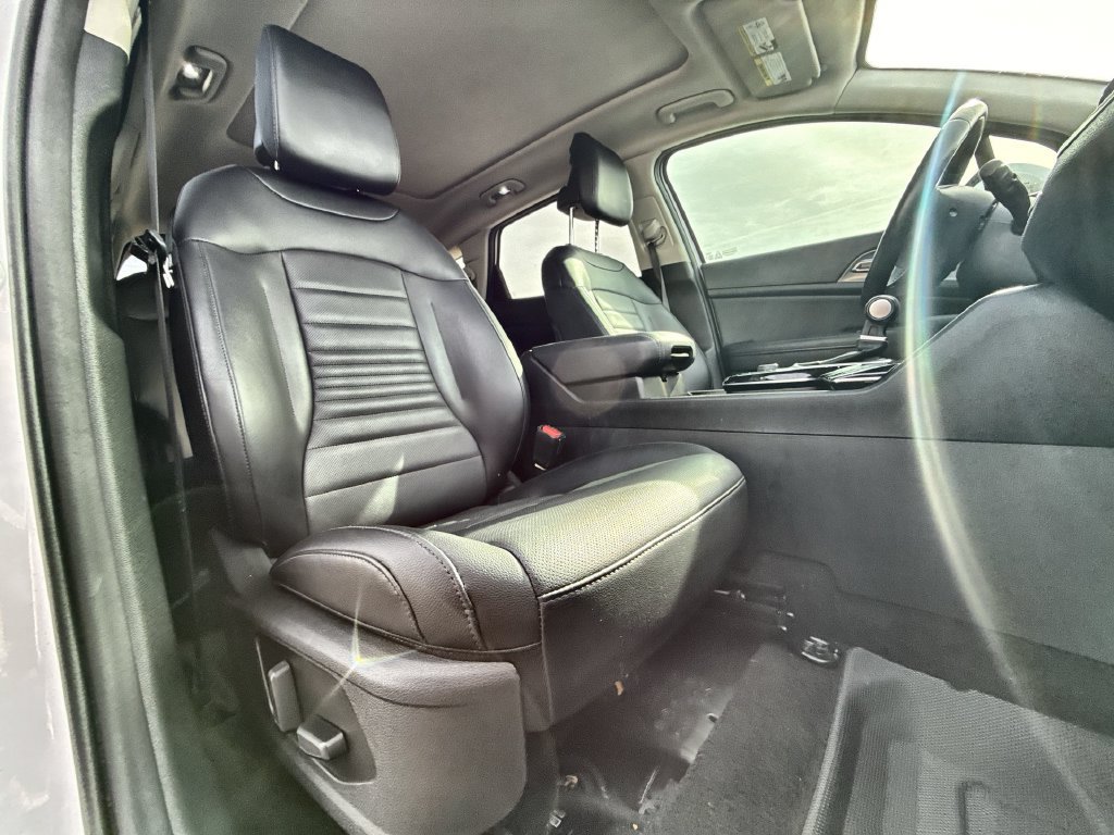 Used 2024 Kia Sportage SX FWD image 28
