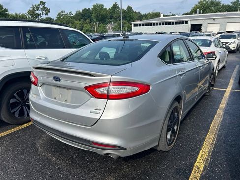 Used 2016 Ford Fusion SE w/ Equipment Group 201A FWD image 6